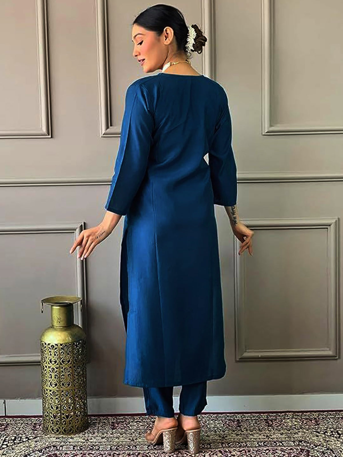 Tesla Classic Kurta Dupatta Set