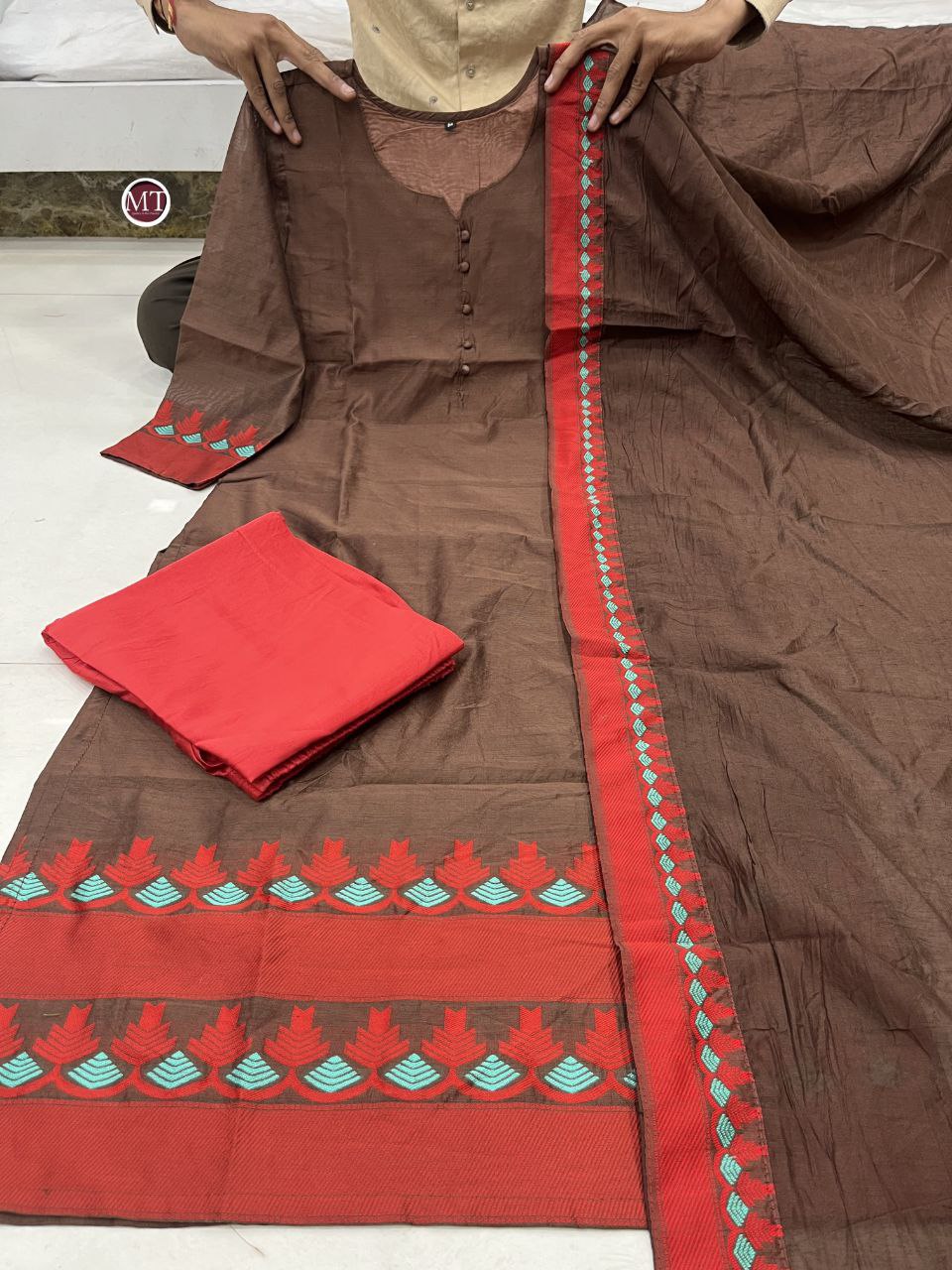 Heritage Elegance: Kanchi Cotton Suit Set with Handcrafted Zari & South Indian Prints
