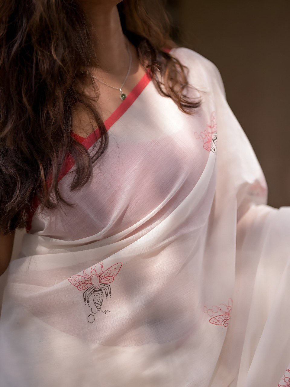 Elegant Pure Linen Cotton Saree with Digital Print & Handmade Zalar 🌸