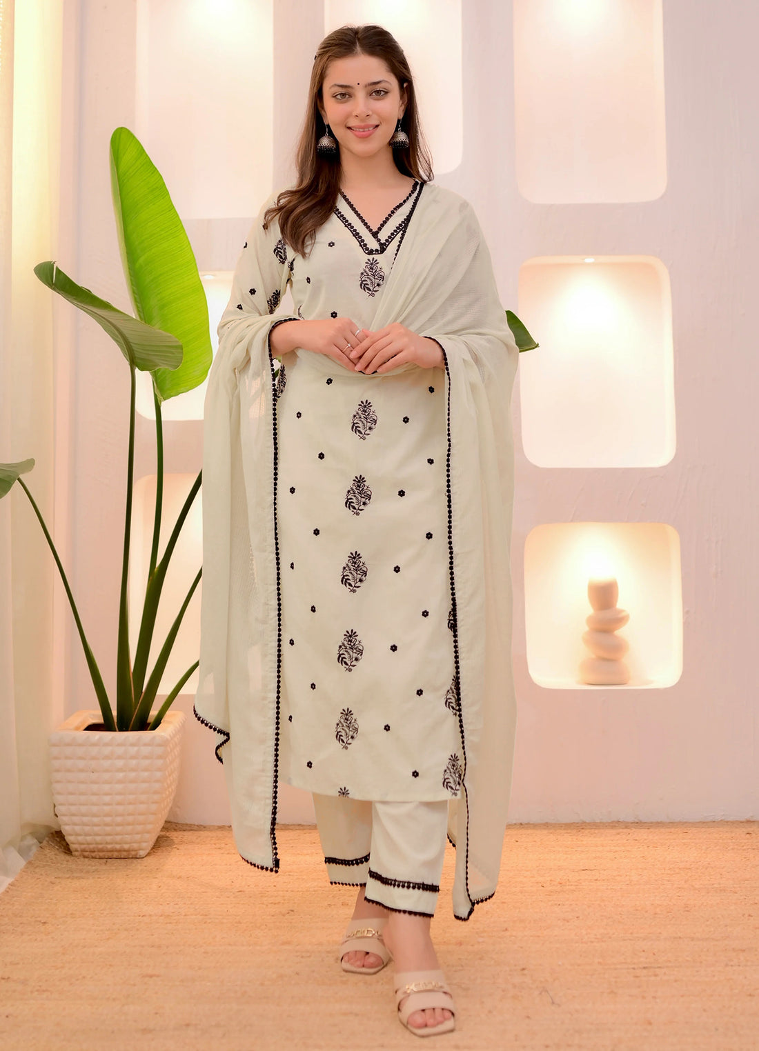 Vichitra Embroidered Kurta Pant Dupatta Set