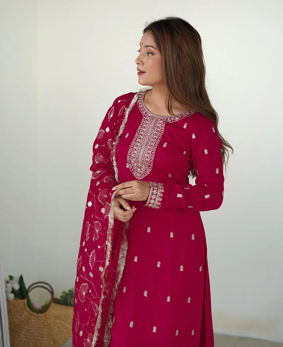 Georgette Embroidered Kurta Pant Dupatta Set