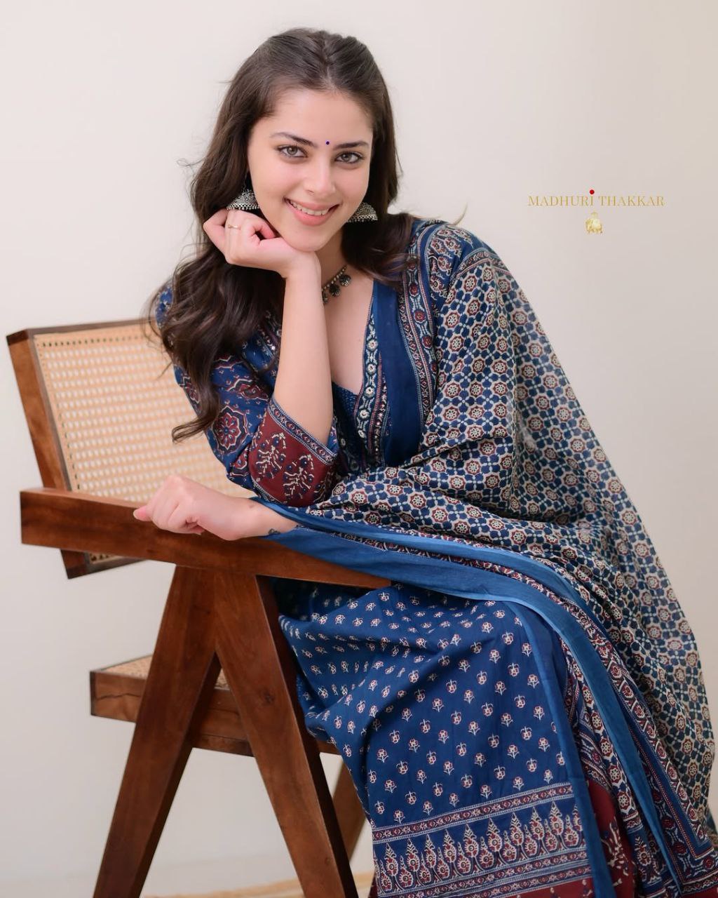 Elegant Blue: MAL Cotton Kurta Plazo with Handwork Neck & Dupatta Set