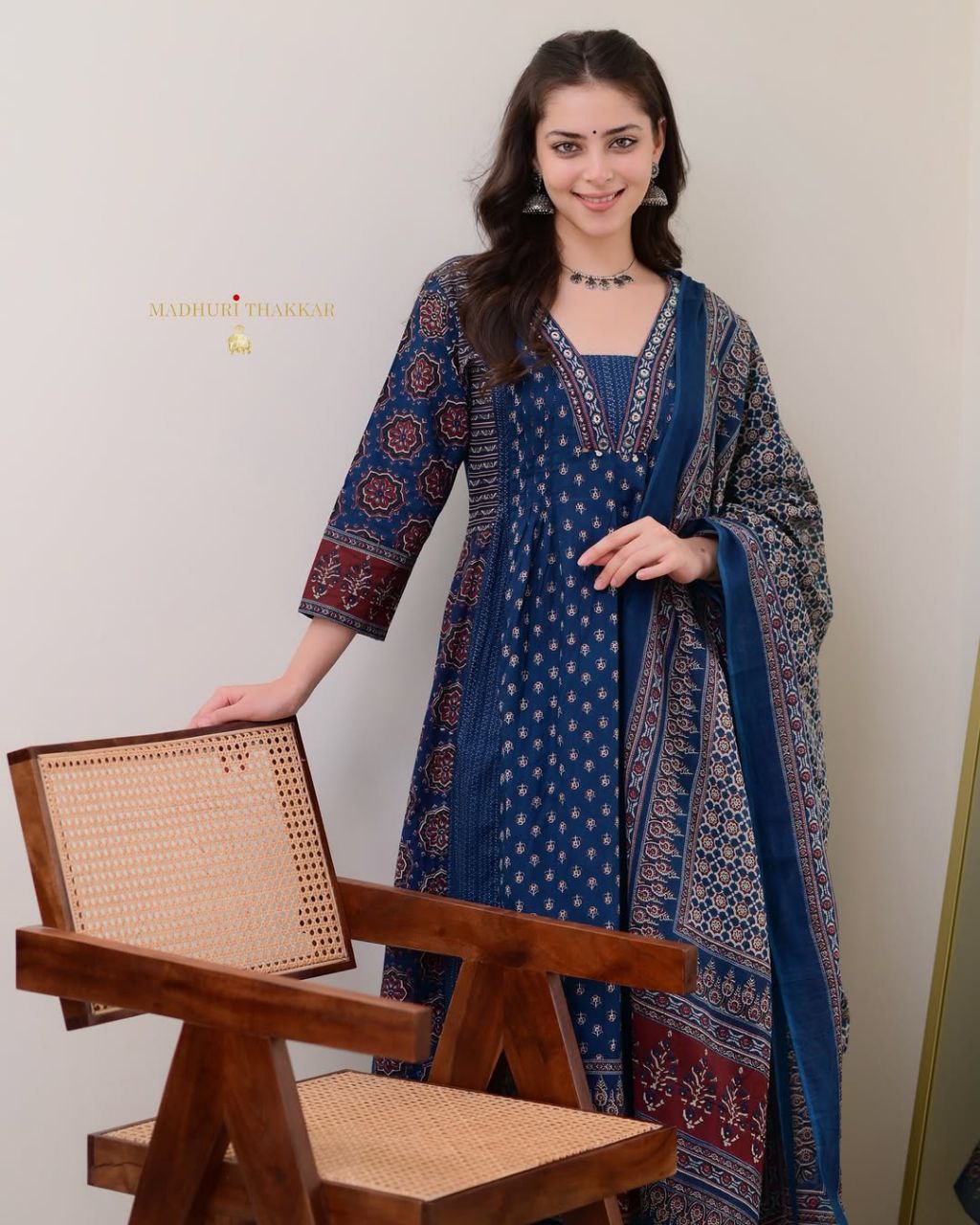 Elegant Blue: MAL Cotton Kurta Plazo with Handwork Neck & Dupatta Set