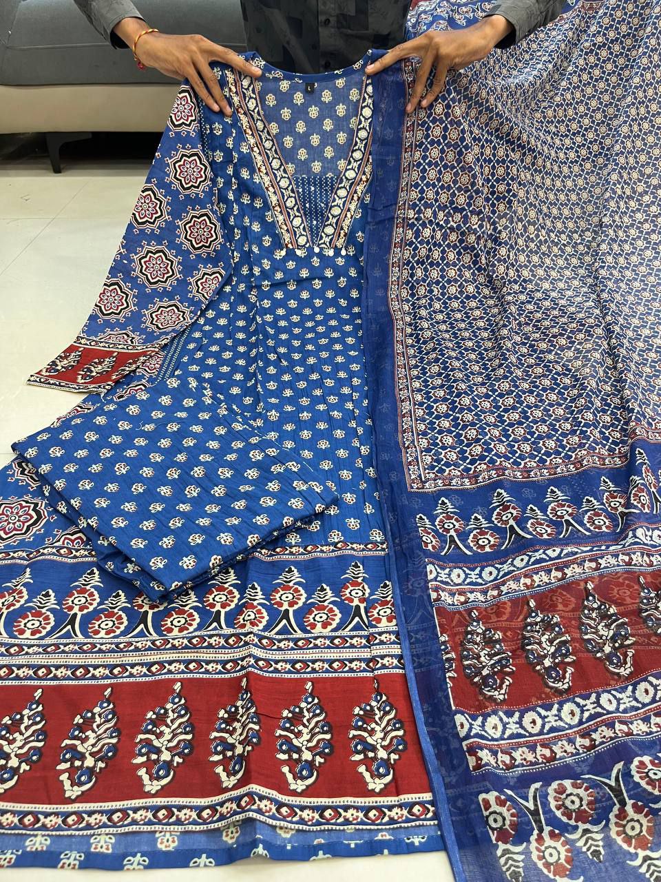 Elegant Blue: MAL Cotton Kurta Plazo with Handwork Neck & Dupatta Set