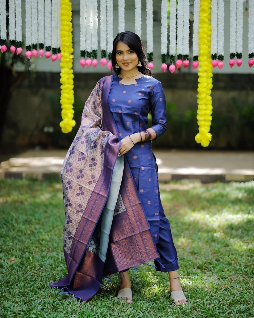 Classic Jacquard Kurta Pant Dupatta Set